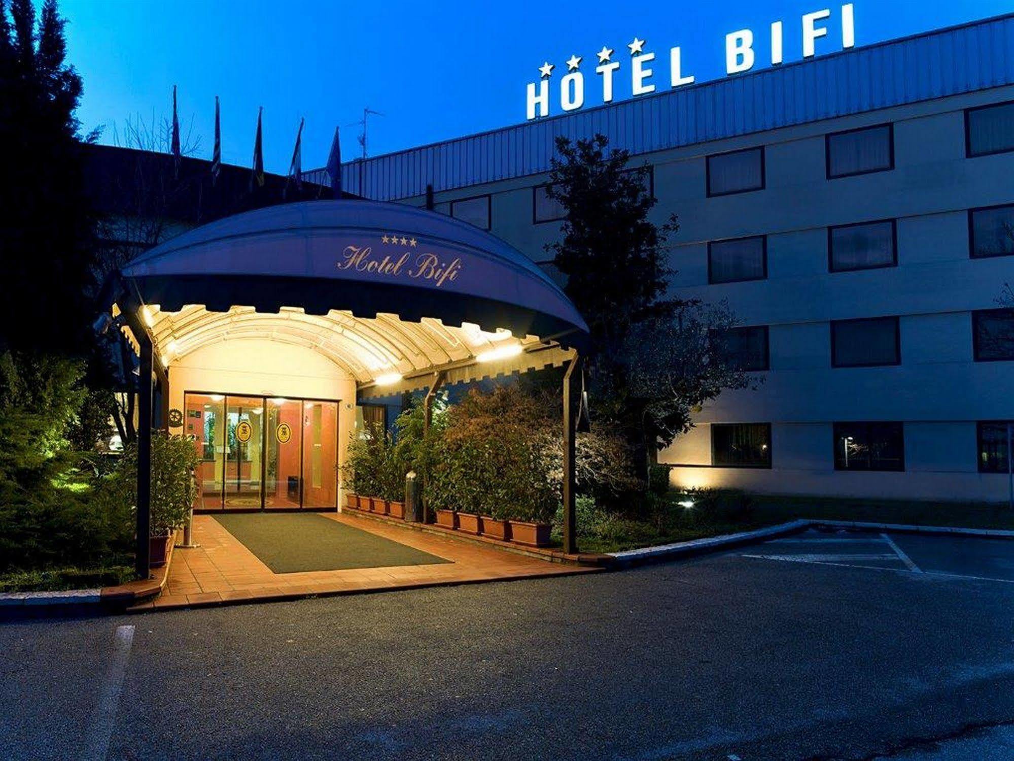 Hotel Bifi Casalmaggiore Exteriör bild